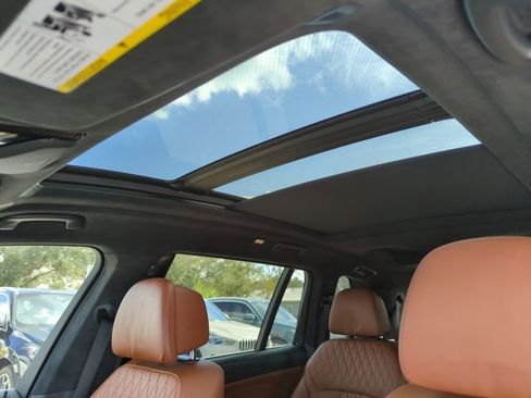 Certified 2023 BMW X7 xDrive40i w/ Executive Package image 23