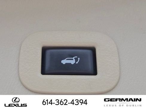 Used 2011 INFINITI QX56 4WD w/ Deluxe Touring Pkg image 29