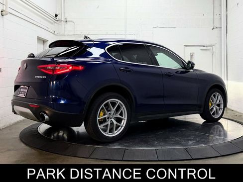 Used 2018 Alfa Romeo Stelvio Ti image 8