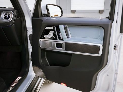 Used 2025 Mercedes-Benz G 550 w/ Manufactur Interior Package image 23