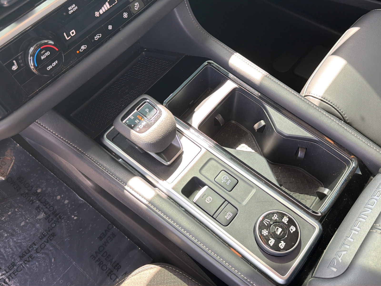 Certified 2025 Nissan Pathfinder SL AWD/4WD image 27