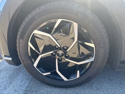 Used 2022 Hyundai Ioniq 5 SEL w/ Cargo Package image 33