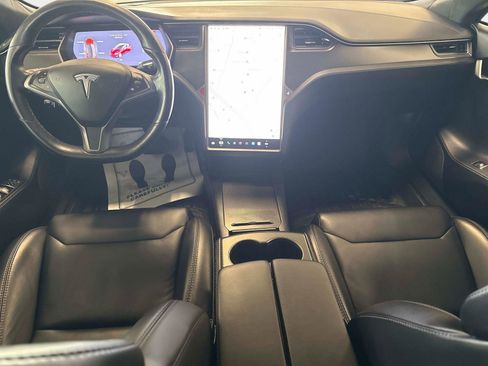 Used 2018 Tesla Model S AWD image 17