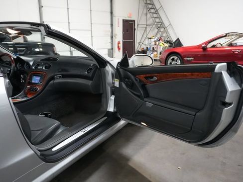 Used 2003 Mercedes-Benz SL 500 image 27