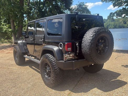 Used 2016 Jeep Wrangler Unlimited Sport w/ Quick Order Package 24S AWD/4WD image 8