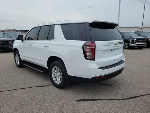 Used 2024 Chevrolet Tahoe LT w/ Luxury Package AWD/4WD image 3