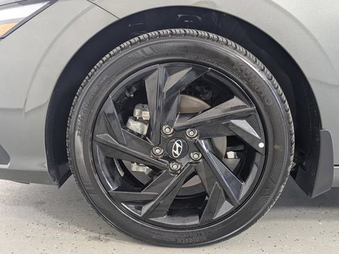 Certified 2026 Hyundai Elantra Sport FWD image 9