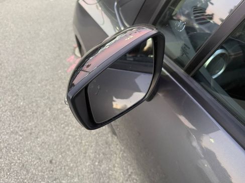 New 2025 Nissan Versa SR w/ Trunk Package image 35