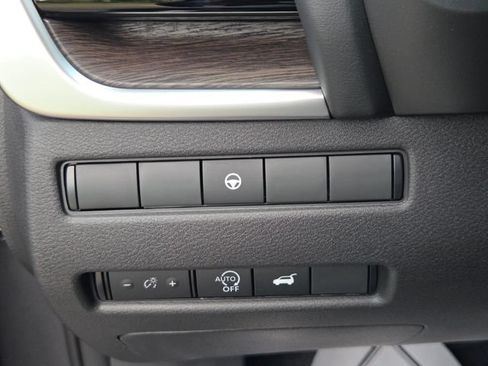New 2026 Nissan Rogue Platinum AWD/4WD image 25