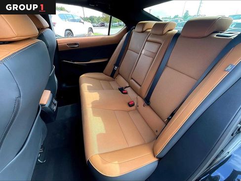Used 2025 Lexus IS 300 w/ Comfort Package image 17