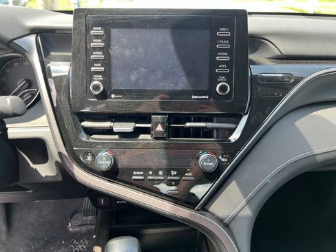 Used 2023 Toyota Camry SE AWD/4WD image 8