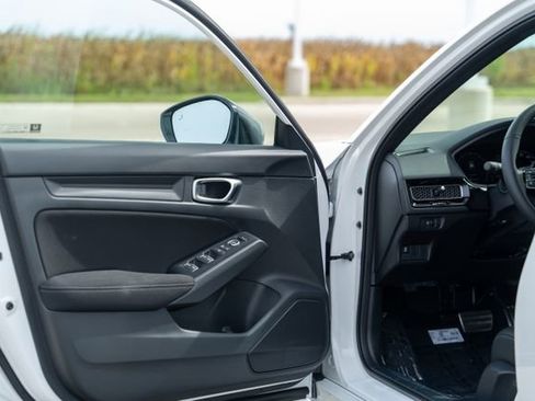 New 2026 Honda Civic Sport image 21