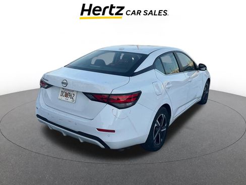 Used 2025 Nissan Sentra SV image 4