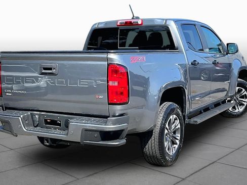 Used 2022 Chevrolet Colorado Z71 w/ Safety Package AWD/4WD image 13