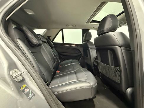 Used 2014 Mercedes-Benz ML 350 ML 350 4MATIC Sport Utility 4D w/ Premium 1 Package image 51