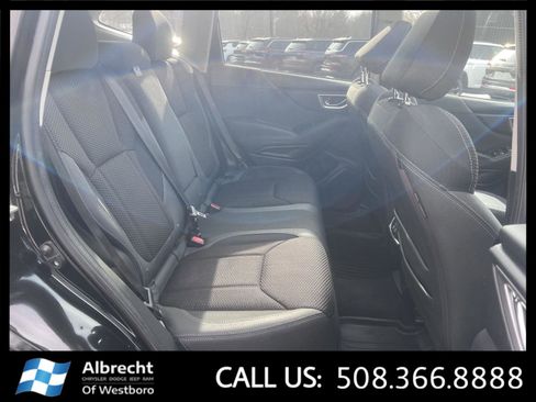 Used 2019 Subaru Forester Premium image 17