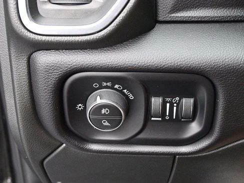 Used 2024 RAM 2500 Laramie w/ Night Edition AWD/4WD image 26