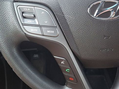 Used 2018 Hyundai Santa Fe SE AWD/4WD image 21