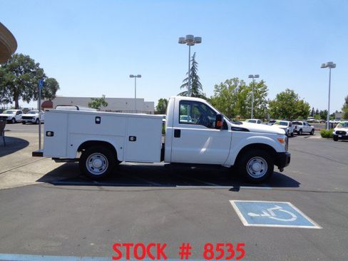 Used 2016 Ford F250 XL w/ Power Equipment Group RWD image 9