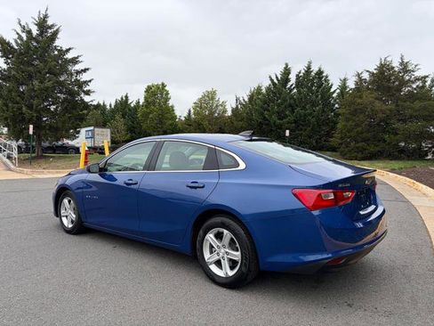 Used 2023 Chevrolet Malibu LS FWD image 3