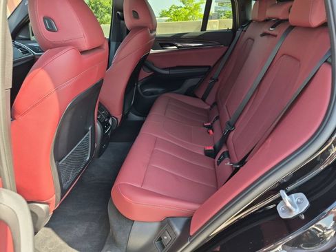 Used 2024 BMW X4 M40i AWD/4WD image 10