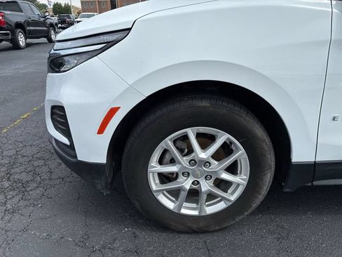 Used 2023 Chevrolet Equinox LS FWD image 10
