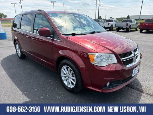 Used 2020 Dodge Grand Caravan SXT FWD image 7