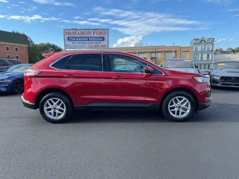 Certified 2024 Ford Edge SEL w/ Convenience Package image 2