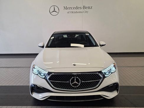 Used 2025 Mercedes-Benz E 350 Sedan image 13