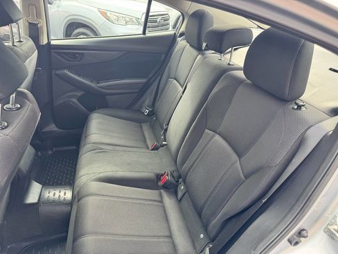 Used 2018 Subaru Impreza 2.0i Premium image 22