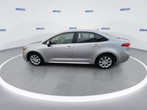 Used 2024 Toyota Corolla LE image 5