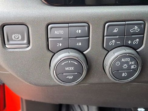 Used 2024 Chevrolet Silverado 1500 ZR2 w/ ZR2 Bison Edition image 20