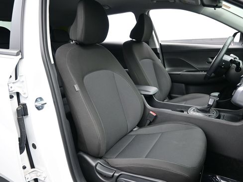 Used 2026 Hyundai Kona SEL Sport AWD/4WD image 12