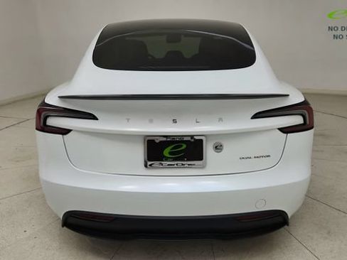 Used 2025 Tesla Model 3 Long Range AWD/4WD image 24