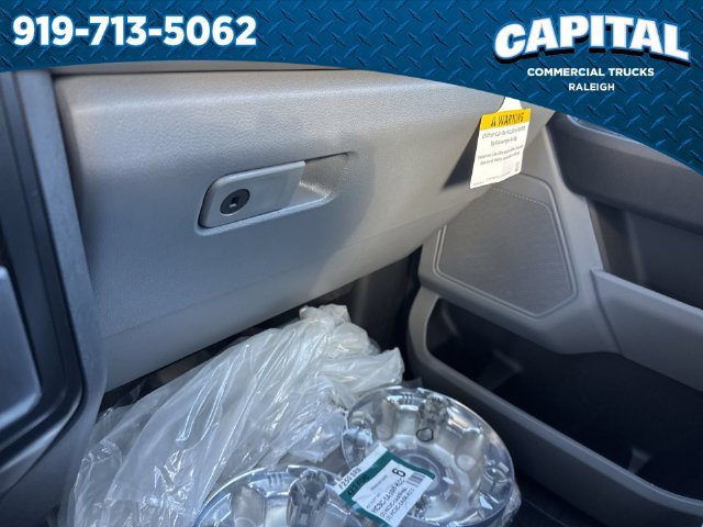 New 2027 Ford F250 XL w/ XL Chrome Package RWD image 28