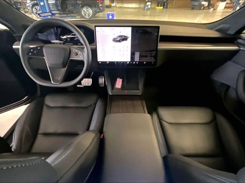 Used 2024 Tesla Model S image 13