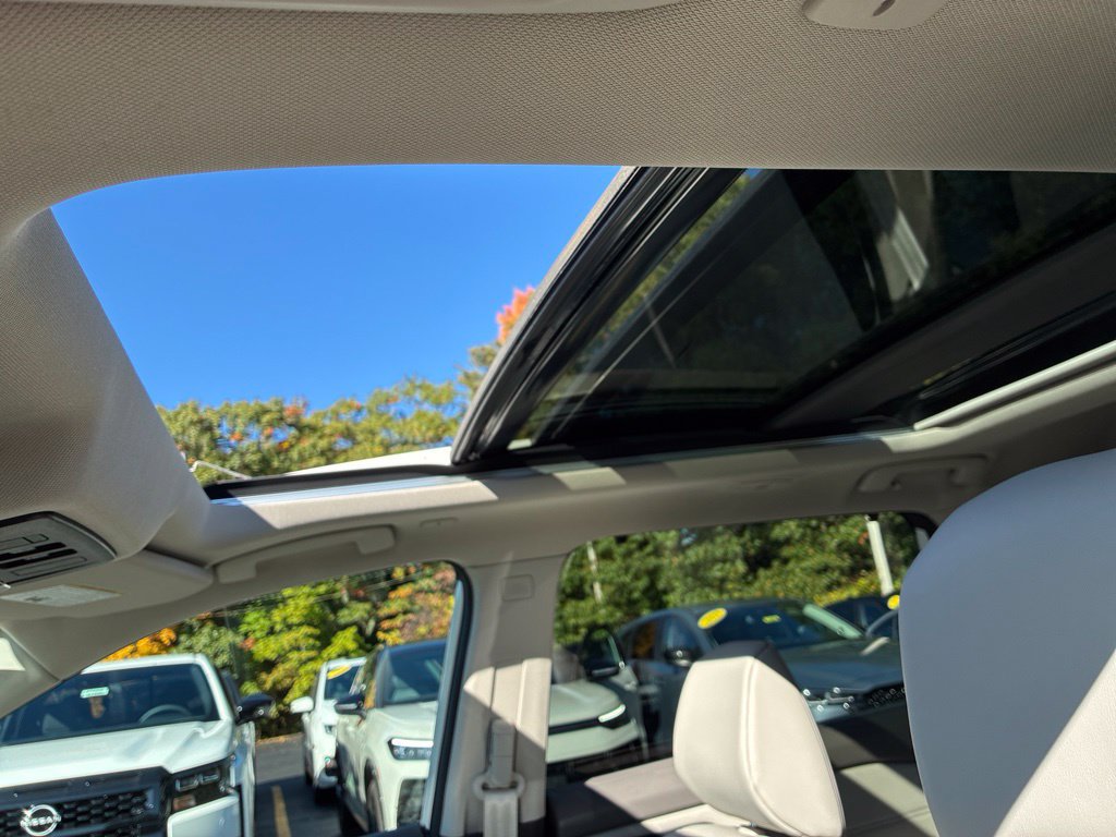 Certified 2023 Nissan Rogue SV w/ SV Premium B Package AWD/4WD image 25