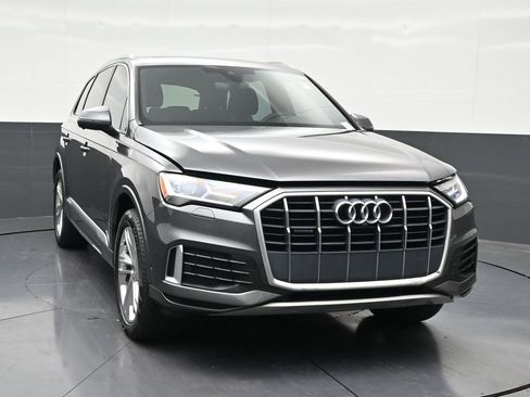 Used 2021 Audi Q7 2.0T Premium Plus w/ Premium Plus Package AWD/4WD image 8