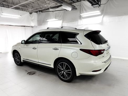 Used 2019 INFINITI QX60 Luxe w/ Sensory Package AWD/4WD image 3