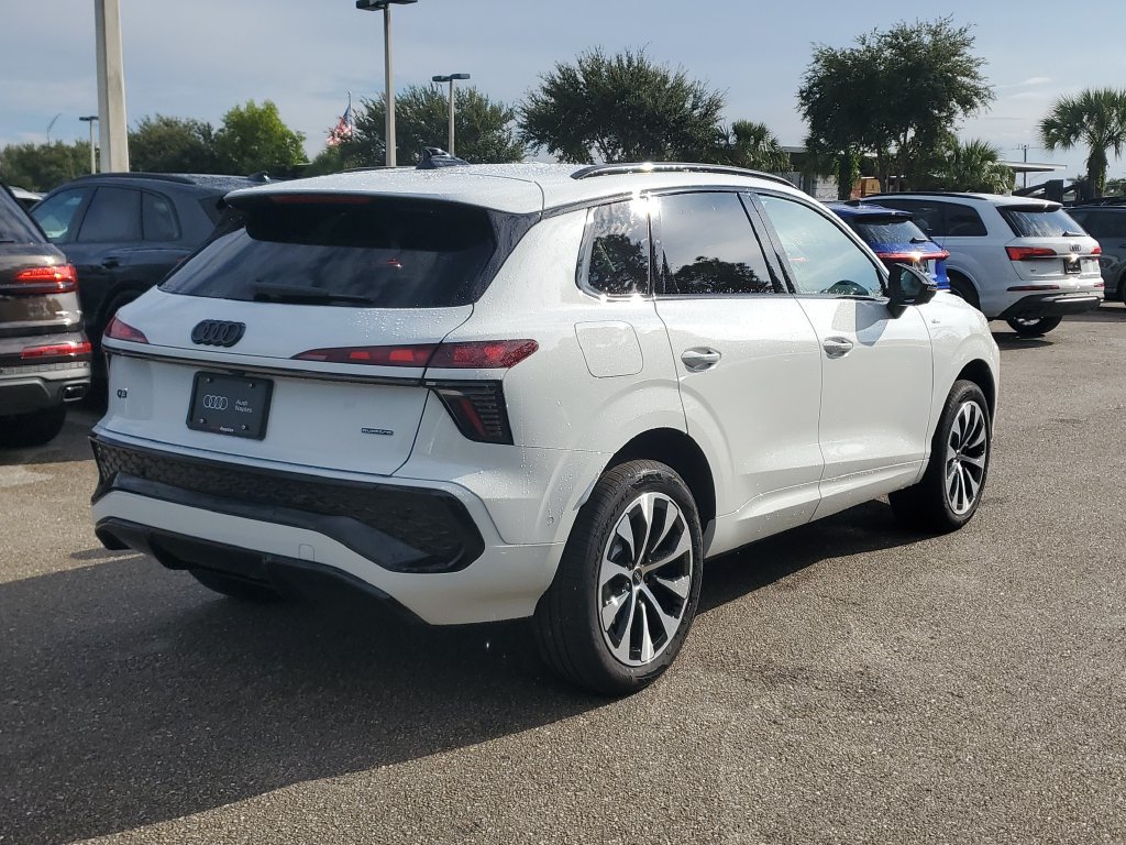 New 2026 Audi Q3 quattro 2.0T AWD/4WD image 5