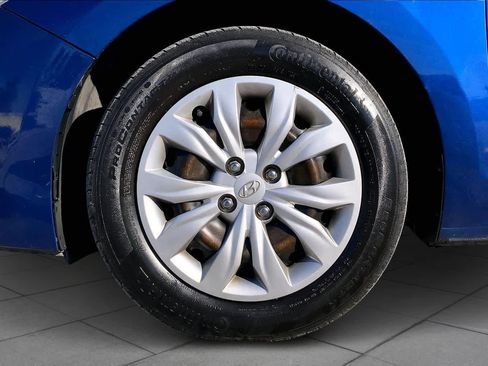 Used 2021 Hyundai Accent SE image 10