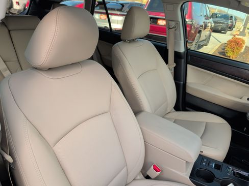 Used 2019 Subaru Outback 2.5i Limited image 23