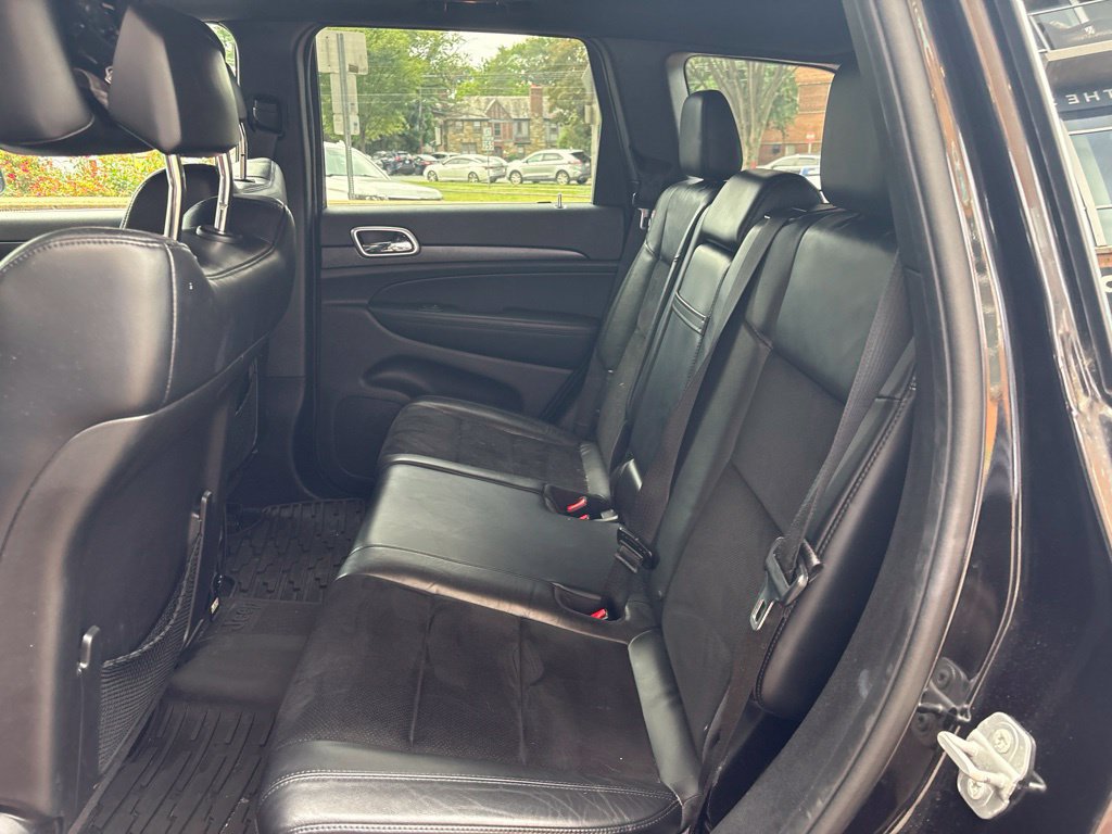Used 2015 Jeep Grand Cherokee Altitude AWD/4WD image 10