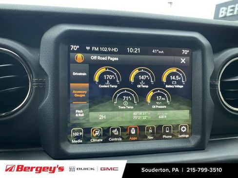 Used 2021 Jeep Wrangler Unlimited Sahara image 42