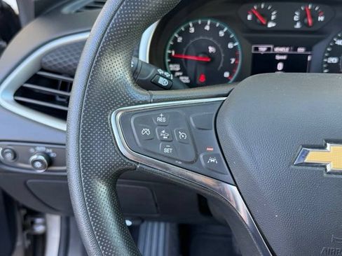 Used 2025 Chevrolet Malibu LT FWD image 20