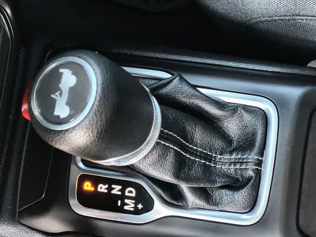 Used 2024 Jeep Wrangler Unlimited Sport AWD/4WD image 16