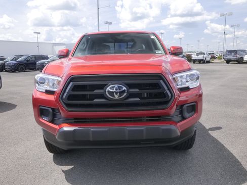 Used 2023 Toyota Tacoma SR AWD/4WD image 3
