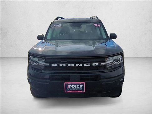 Used 2024 Ford Bronco Sport Outer Banks w/ Tech Package image 2