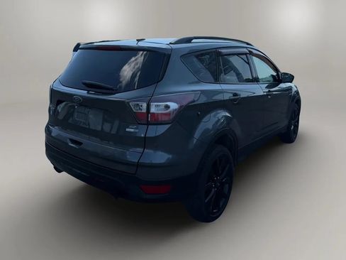 Used 2017 Ford Escape SE w/ SE Sport Appearance Package AWD/4WD image 8