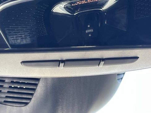 Used 2024 Mercedes-Benz C 300 4MATIC Sedan image 32